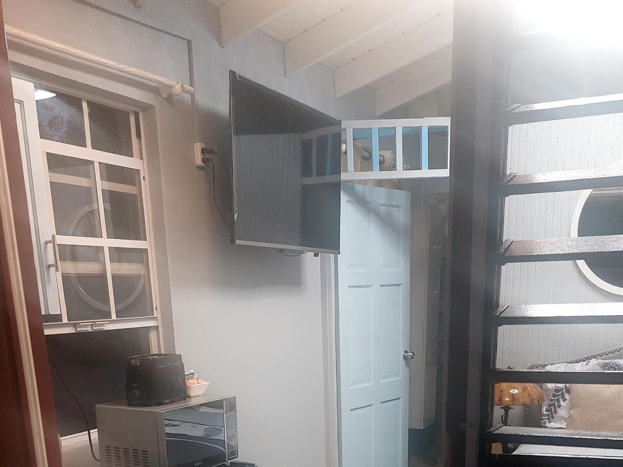 Carmen'S Cozy Studio Bridgetown Exterior photo